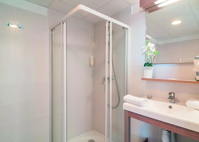 公寓式酒店 Zenitude Hotel-residences Centre 4*