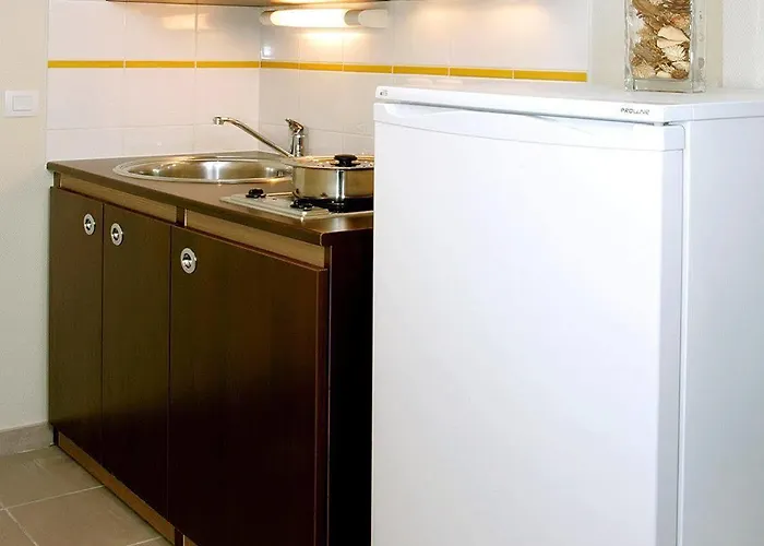 Zenitude Hotel-residences Centre 4*