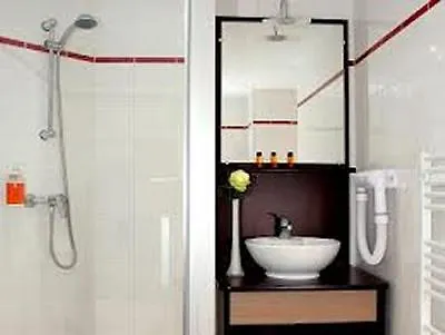 Zenitude Hotel-residences Centre 公寓式酒店 纳博讷