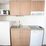 Zenitude Hotel-residences Centre Ξενοδοχείο με διαμερίσματα Ναρμπόν