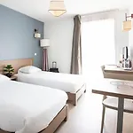 Zenitude Hotel-residences Centre 4*