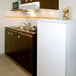 Zenitude Hotel-residences Centre 4*