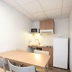 Zenitude Hotel-residences Centre Ξενοδοχείο με διαμερίσματα Ναρμπόν