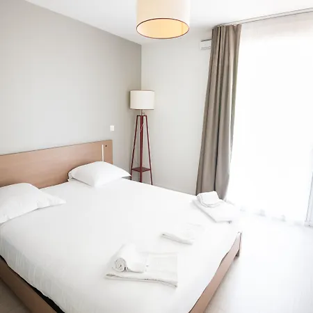 Апарт-отель Zenitude Hotel-residences Centre Нарбонна