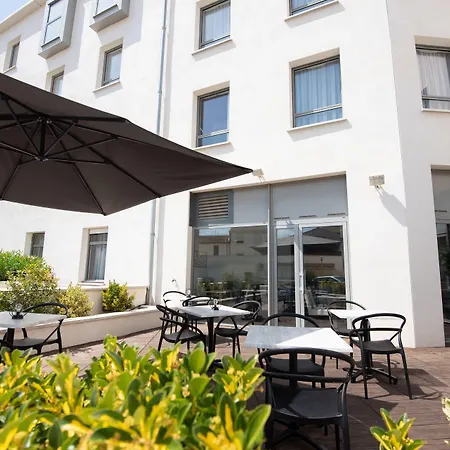 Zenitude Hotel-residences Centre Ξενοδοχείο με διαμερίσματα Ναρμπόν