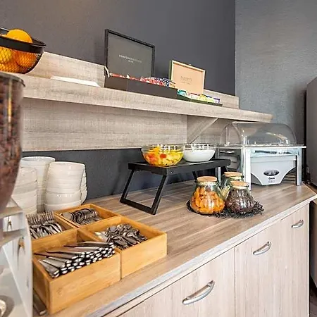 アパートホテル Zenitude Hotel-residences Centre ナルボンヌ