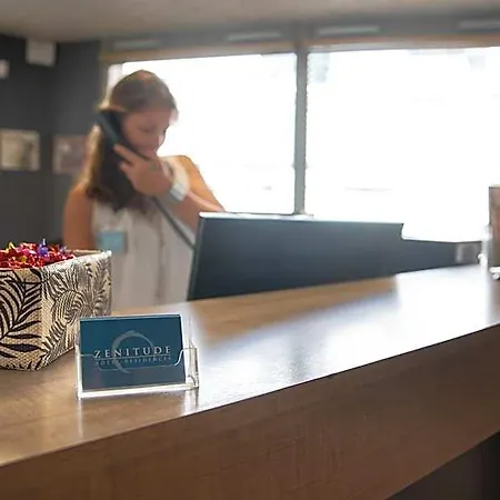 Zenitude Hotel-residences Centre アパートホテル ナルボンヌ