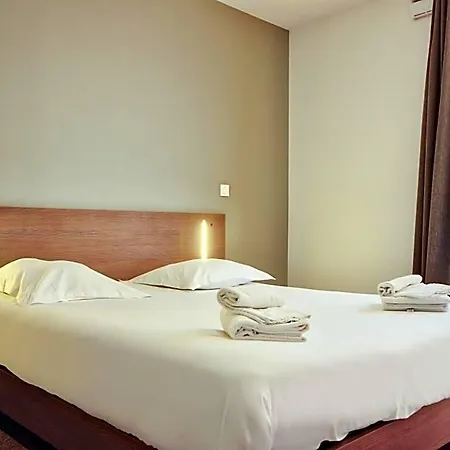 Zenitude Hotel-residences Centre アパートホテル ナルボンヌ