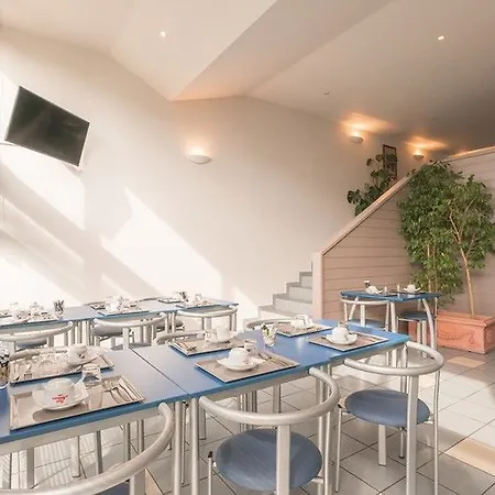 Zenitude Hotel-residences Centre Нарбонна