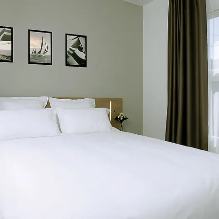 Zenitude Hotel-residences Centre Апарт-отель 4*