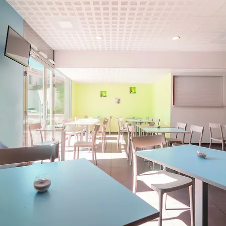Zenitude Hotel-residences Centre 4* Narbonne