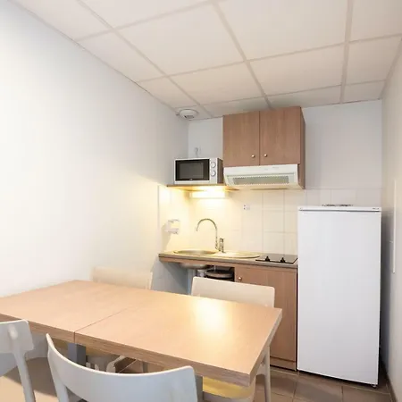 Zenitude Hotel-residences Centre Apartmanhotel Narbonne