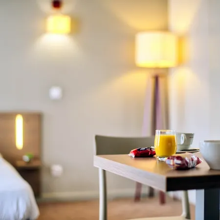 Апарт-отель Zenitude Hotel-residences Centre 4*