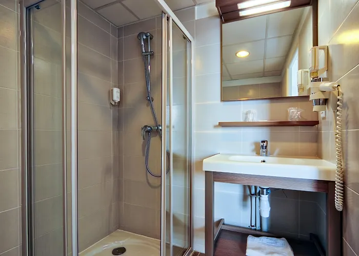 Zenitude Hotel-residences Centre 4*