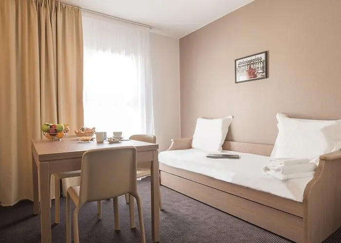 Apart Otel Zenitude Hotel-residences Centre 4*